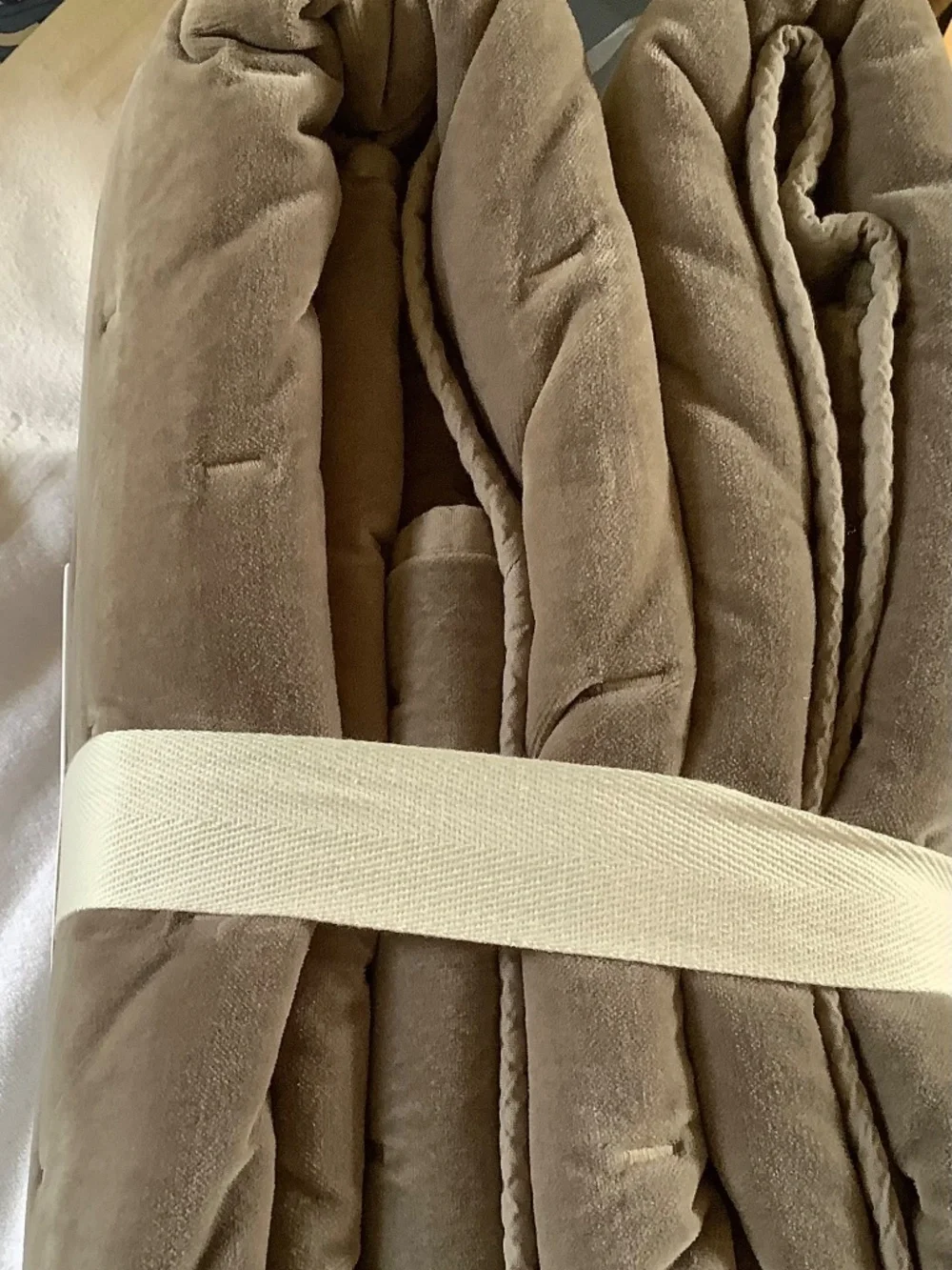 Nordstrom VELVET DREAM Queen Quilt Set Grey Nickel SZ Queen